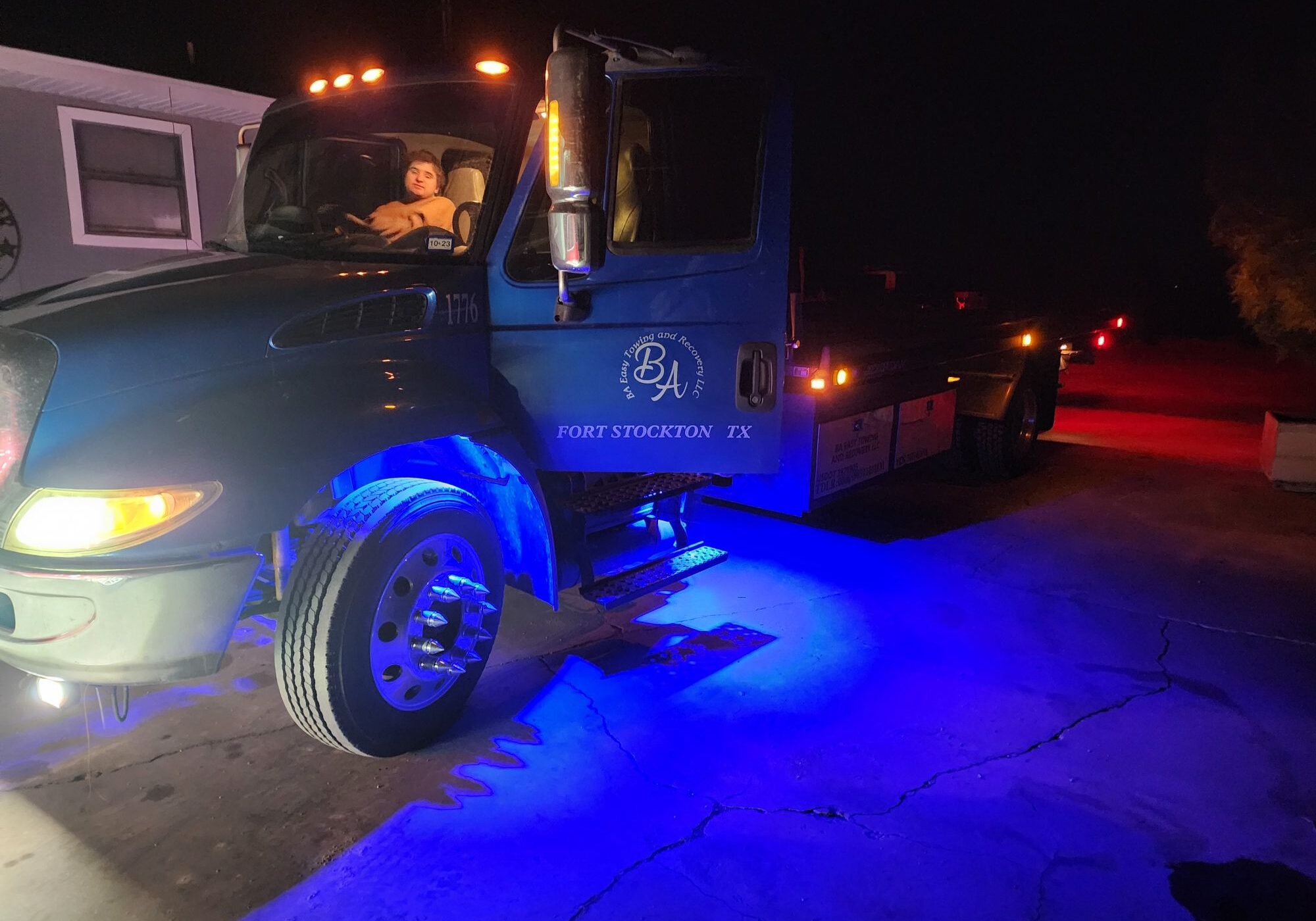 Emergency Towing Near Fort Stockton, Tx (10)